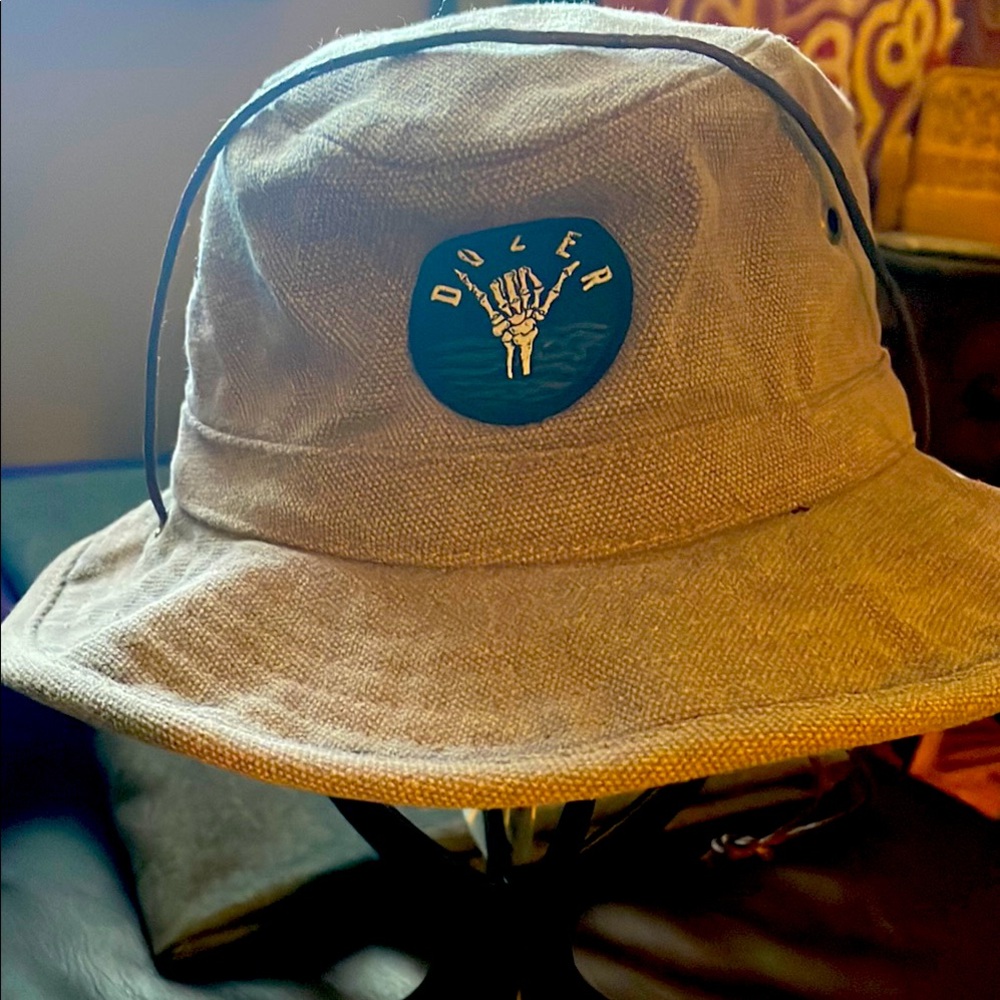 Dozer Grey Boys Bucket Clay Hat size 2-5 year NWT
